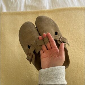 Suede Birkenstock Bostons Clogs